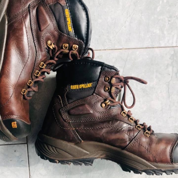 تعمیر کفش و کتانی